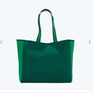 NWT summersalt neoprene bag